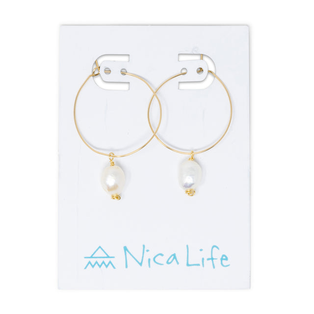 Gold Hoop Earring w/ White Pearl