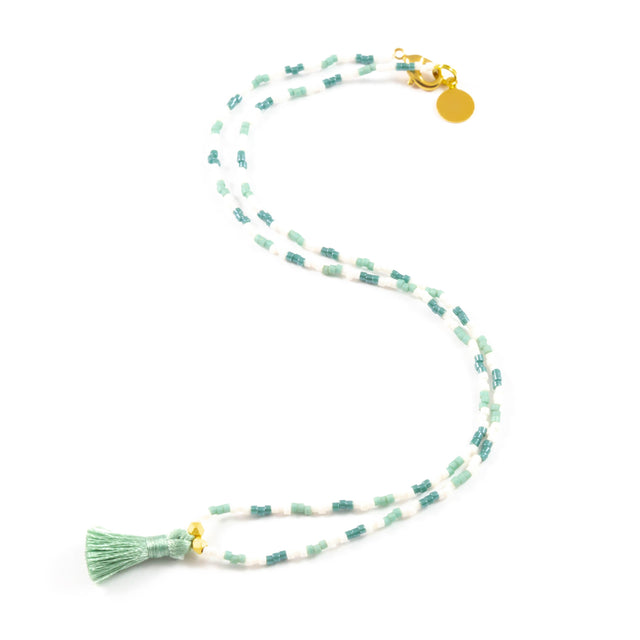 Secret Garden Pattern w/ Cucumber Mini Tassel