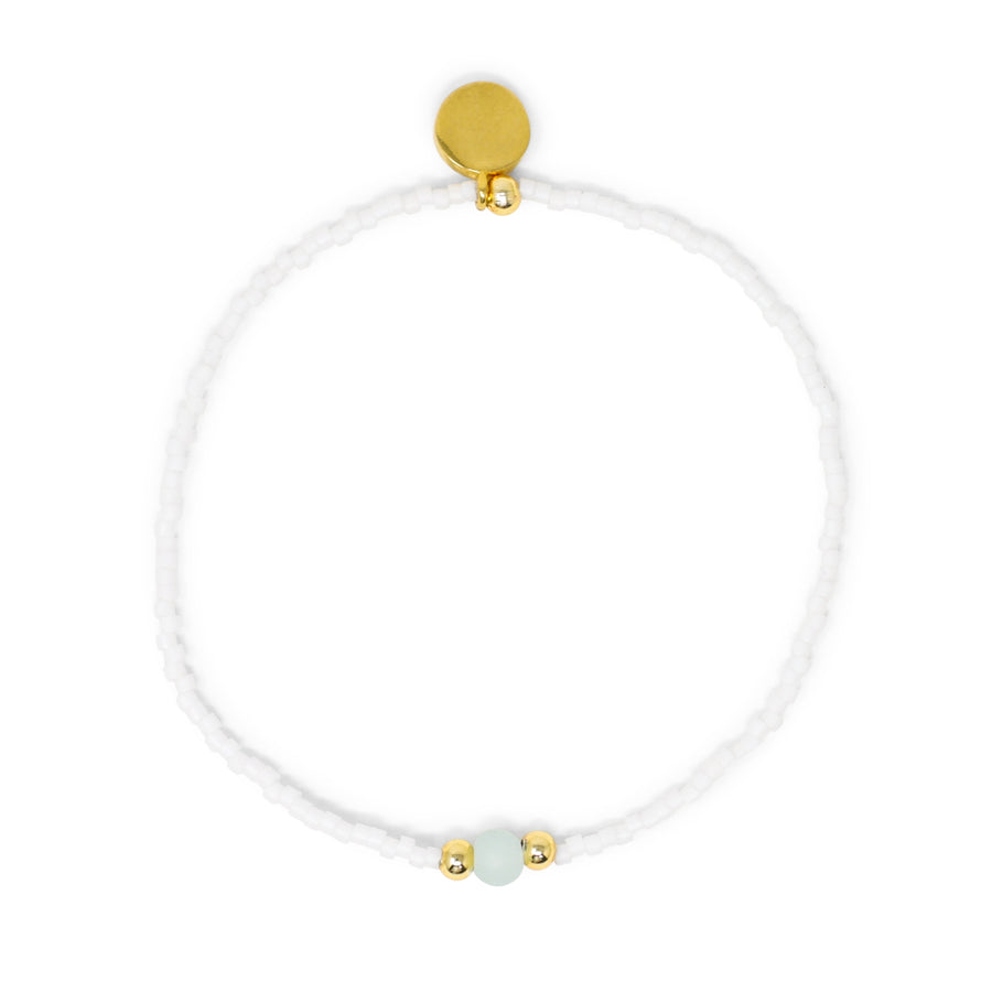White w/ Seaglass & Gold Stretch Bracelet