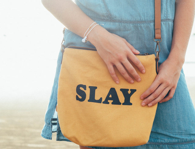 White Party Gold Bead Bracelet